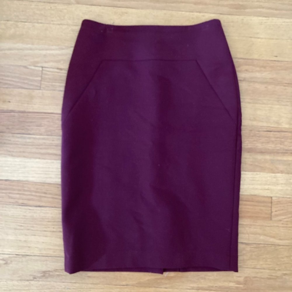 Ann Taylor Dark Maroon Skirt Size 2
